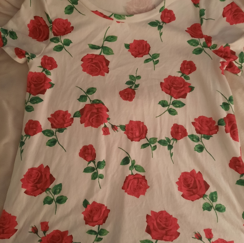 Tee shirt